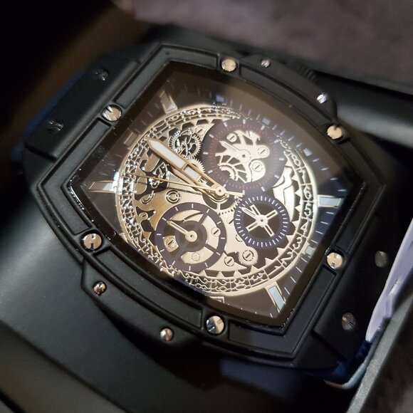 Ed Hardy Men’s Watch With Adjustable Blue Band NWT - Picture 3 of 10